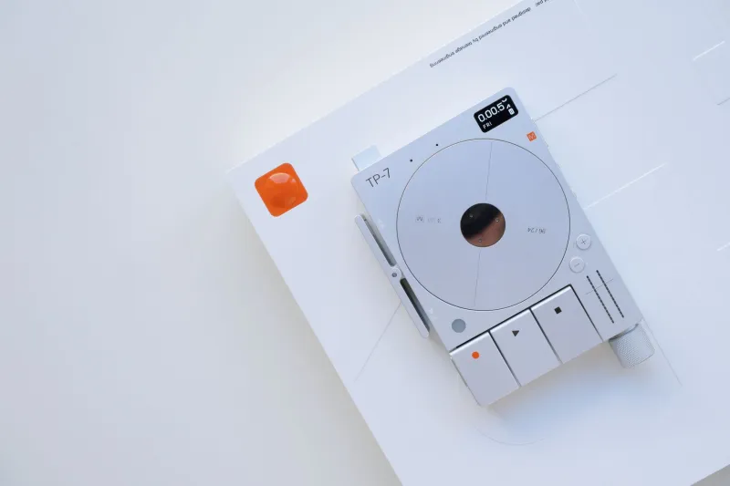 The Art of Nothing: Why Empty Space Is Now the Most Coveted Thing in Digital Design